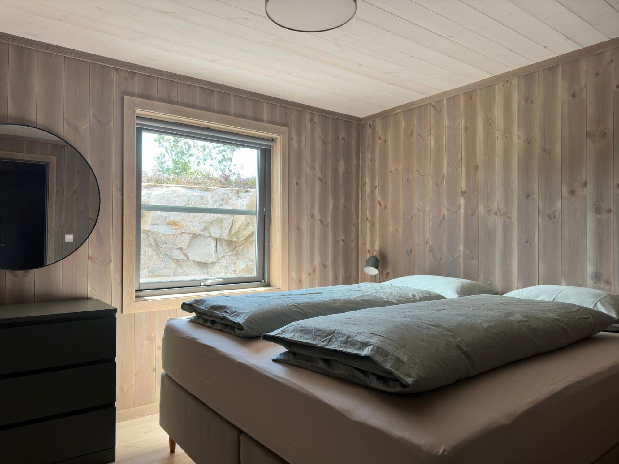 Modern Northern Lights Cabin Drangedal Экстерьер фото
